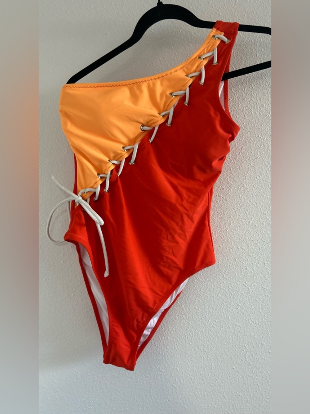 Cupshe One-Shoulder Lace-Up Swimsuit